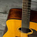 Martin D-18