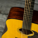 Martin D-18
