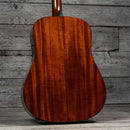Martin D-18