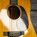 Martin D-18