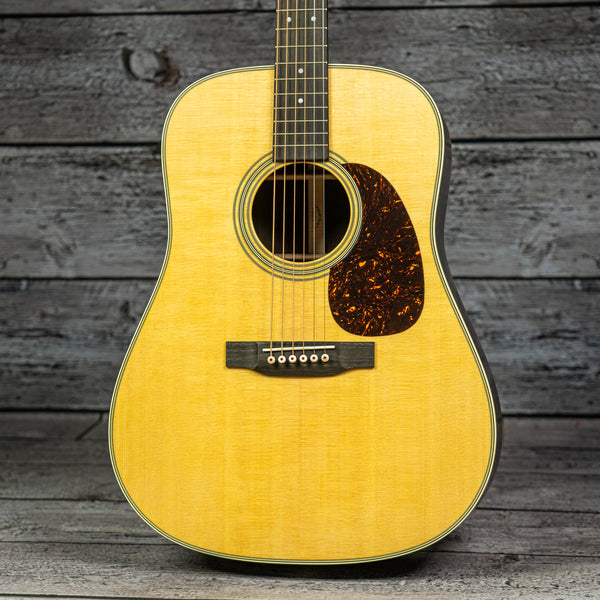 Martin D-28 Satin