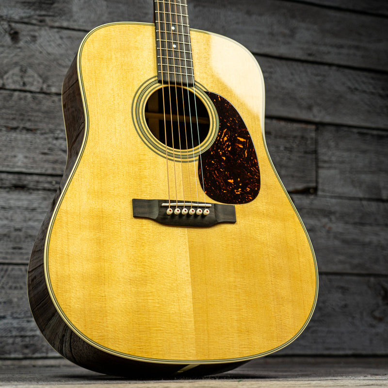 Martin D-28 (2025)