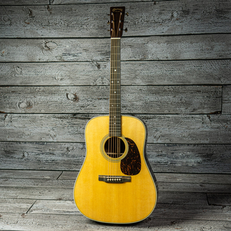 Martin D-28