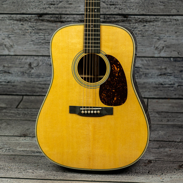 Martin HD-28