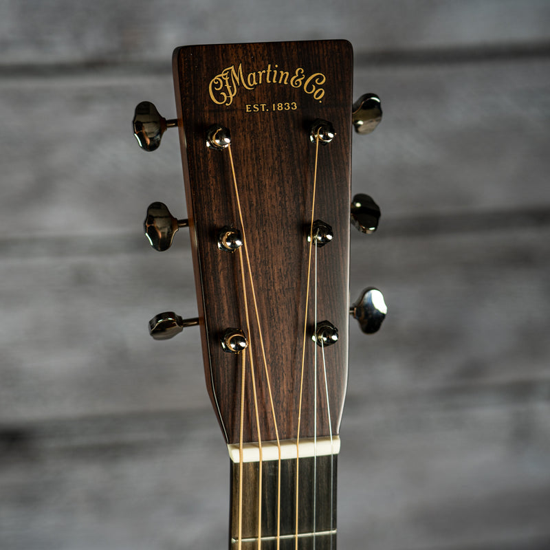 Martin OM-28