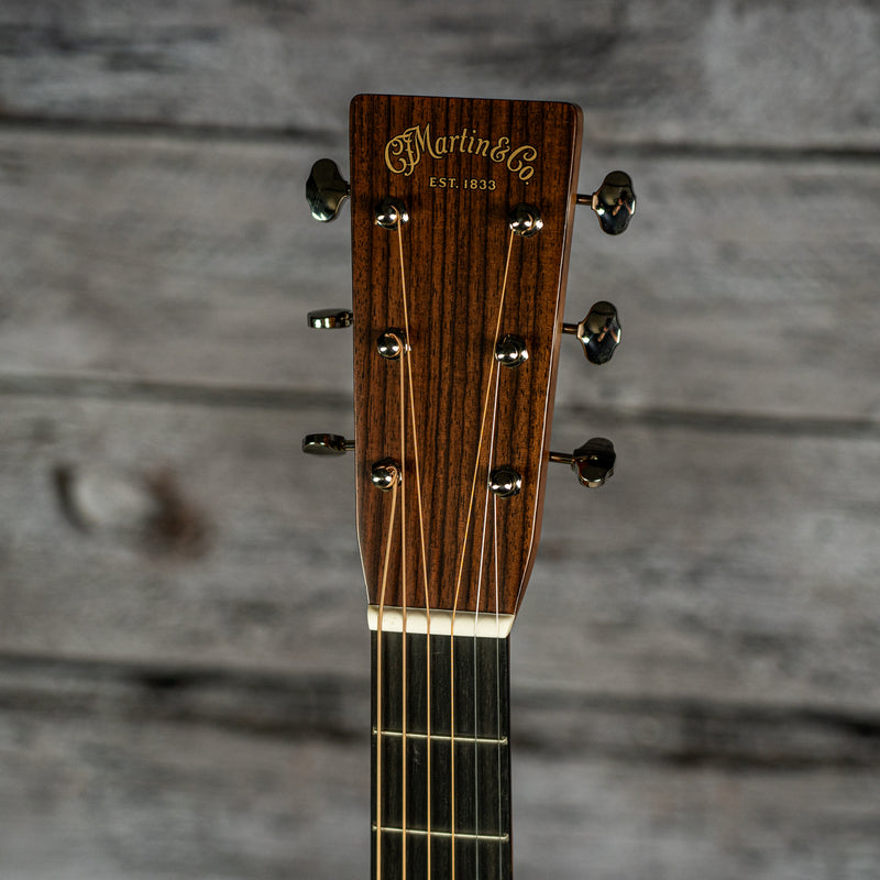 Martin OM-28