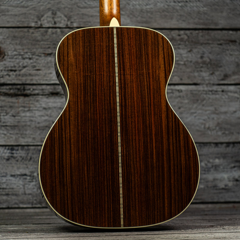Martin OM-28