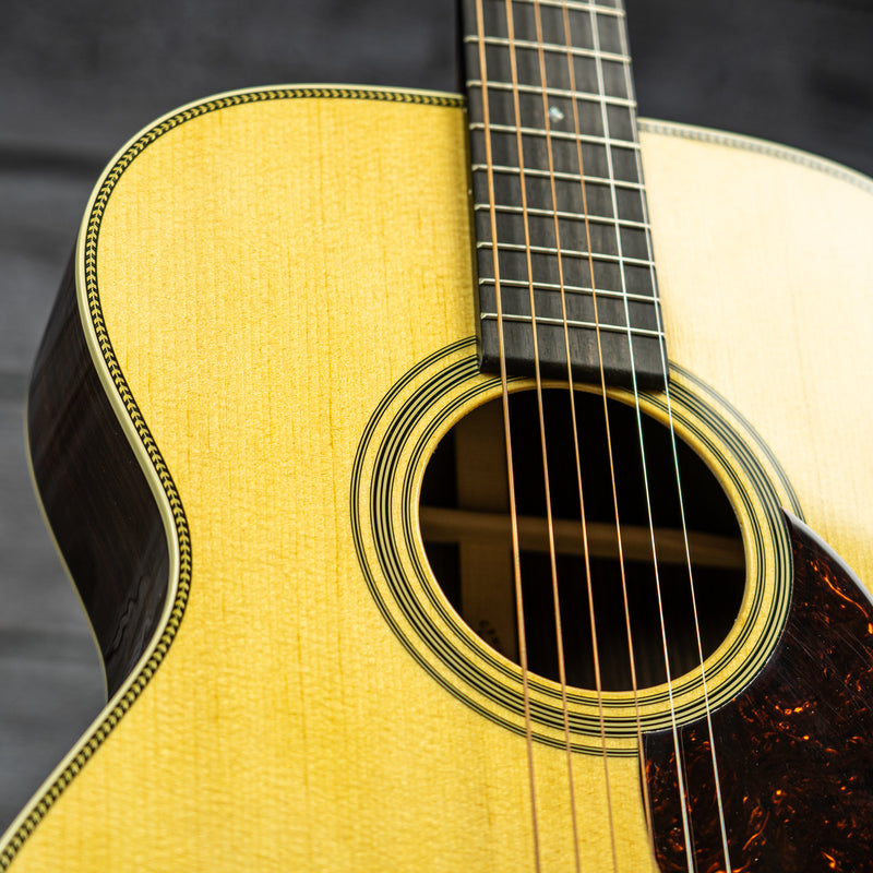 Martin OM-28