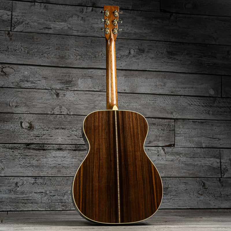 Martin OM-28