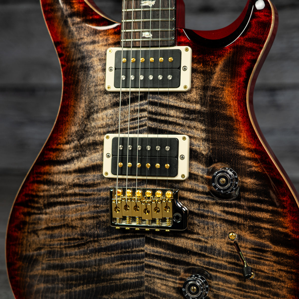 PRS Custom 24 - Charcoal Cherry Burst 10-Top