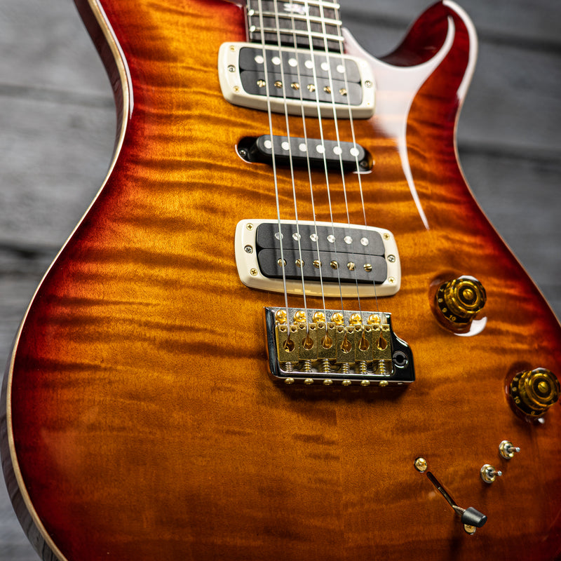 PRS Modern Eagle V - Dark Cherry Burst 10-Top