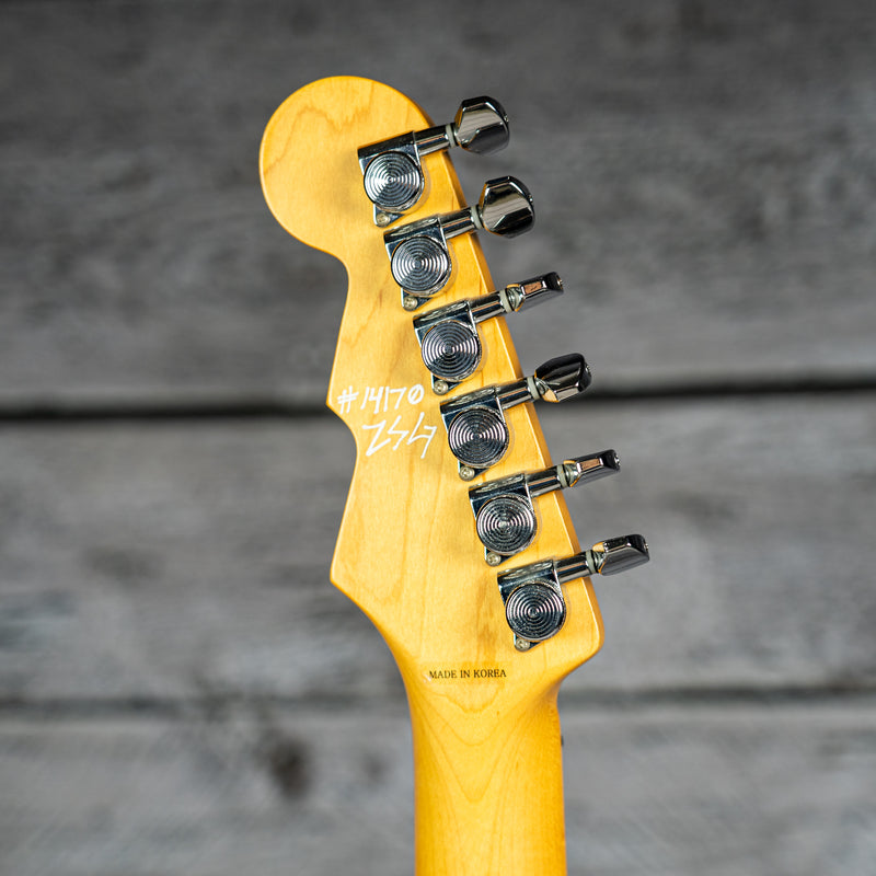 Reverend Six Gun
