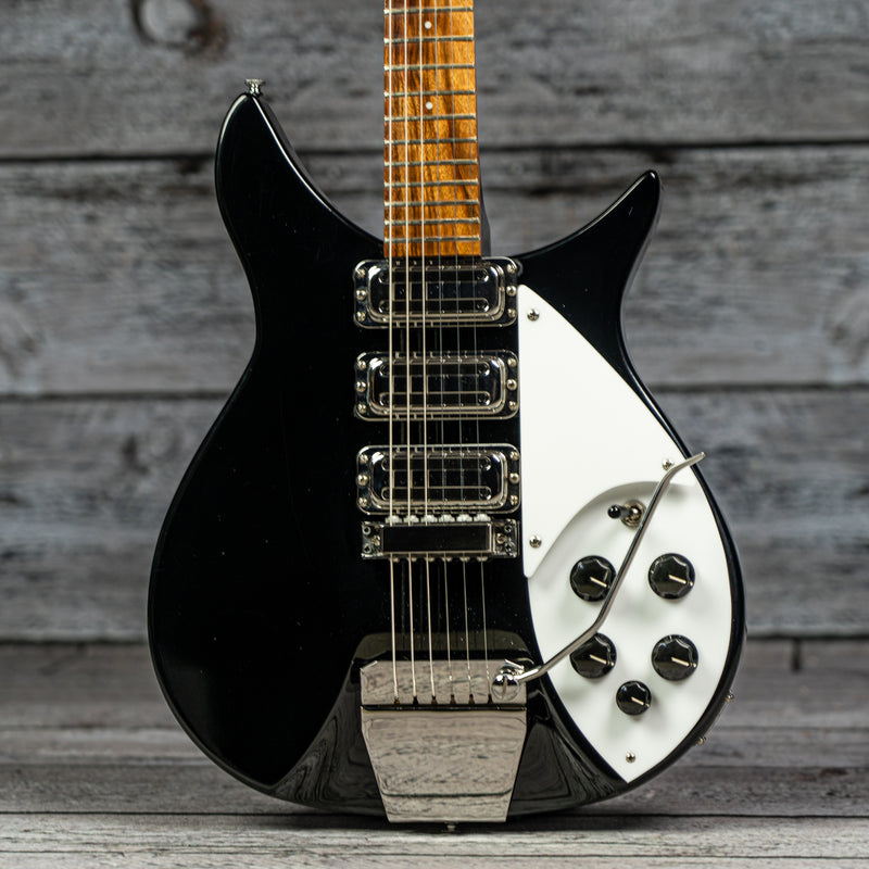 Rickenbacker 325C64