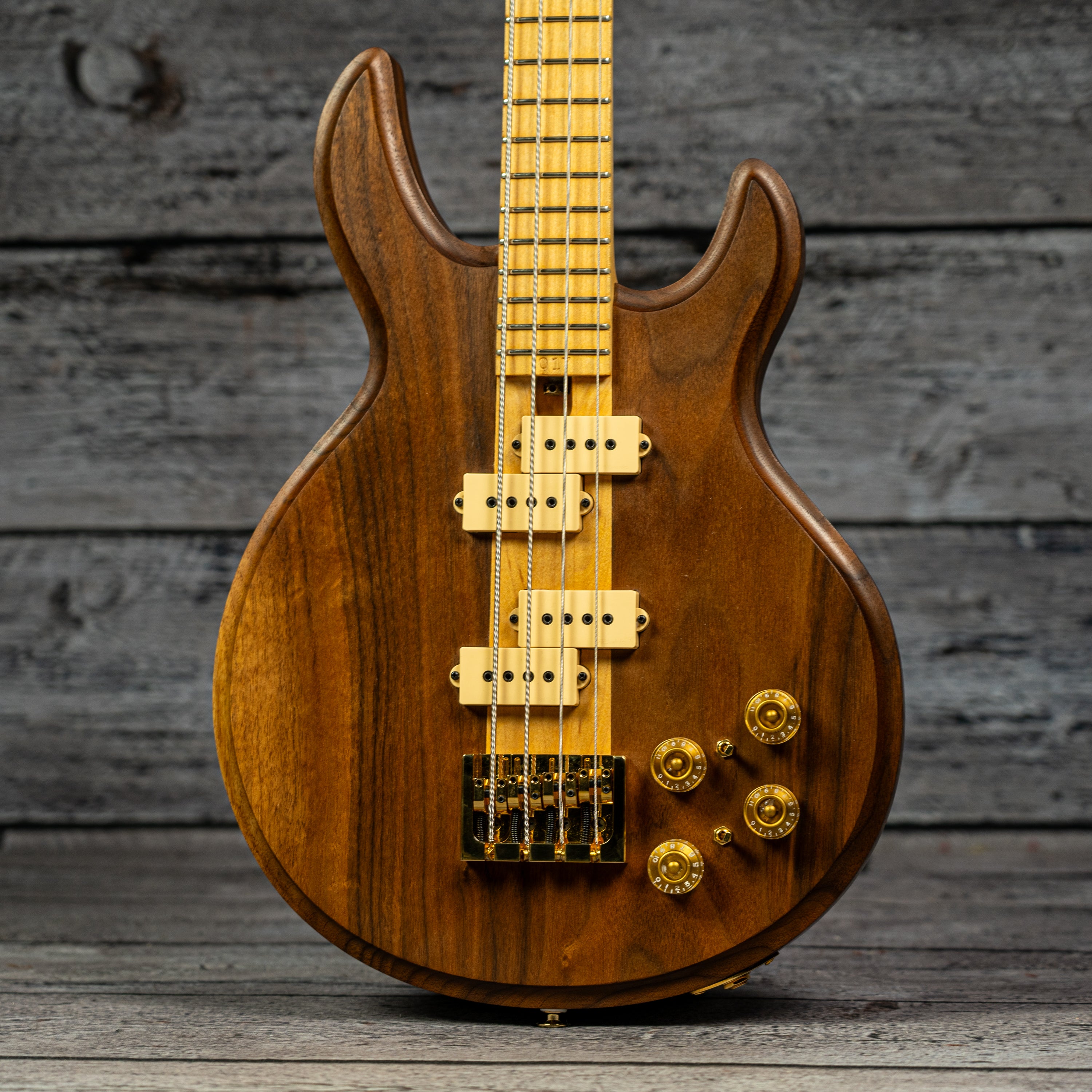 Bass Guitars | 4-String Basses