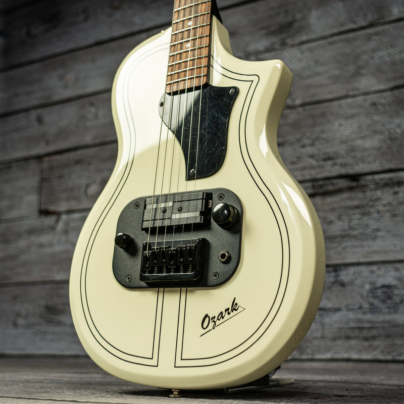 Supro Ozark 1261AW