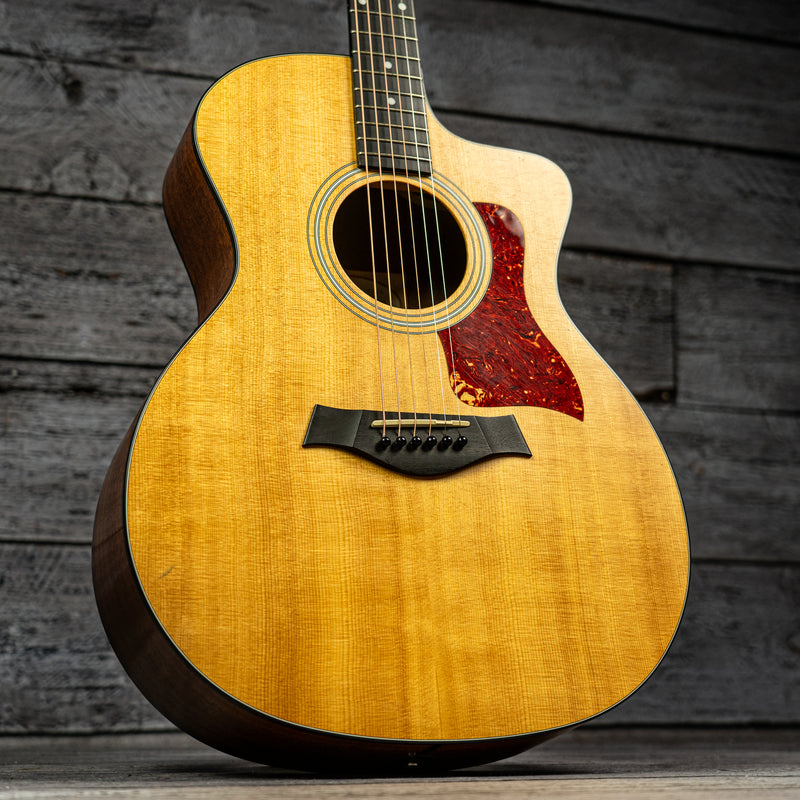 Taylor 114ce