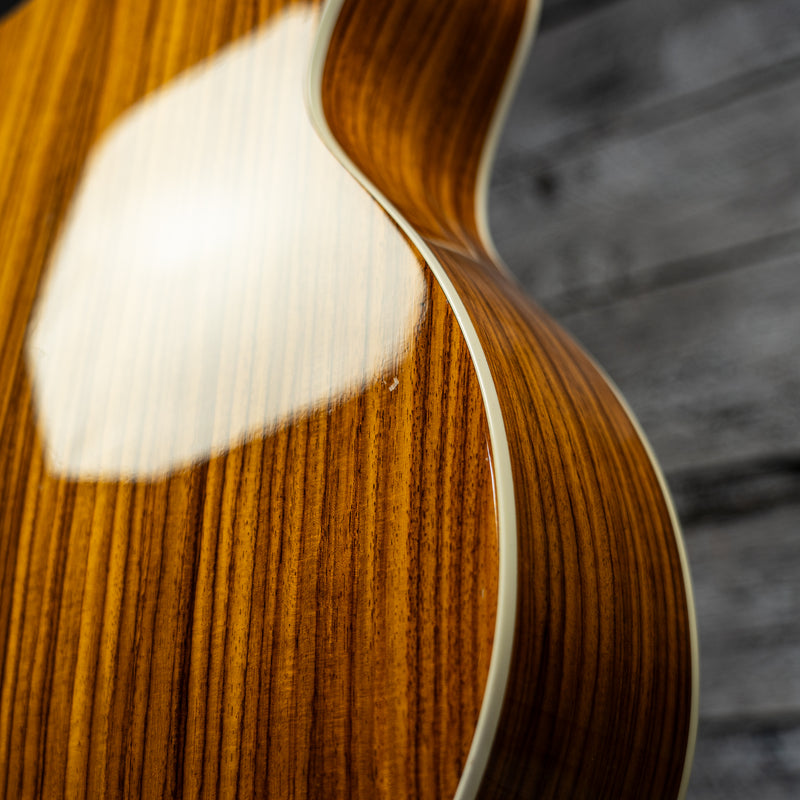 Taylor 214ce DLX