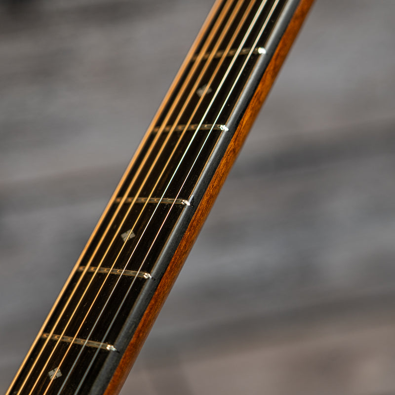 Taylor 214ce DLX