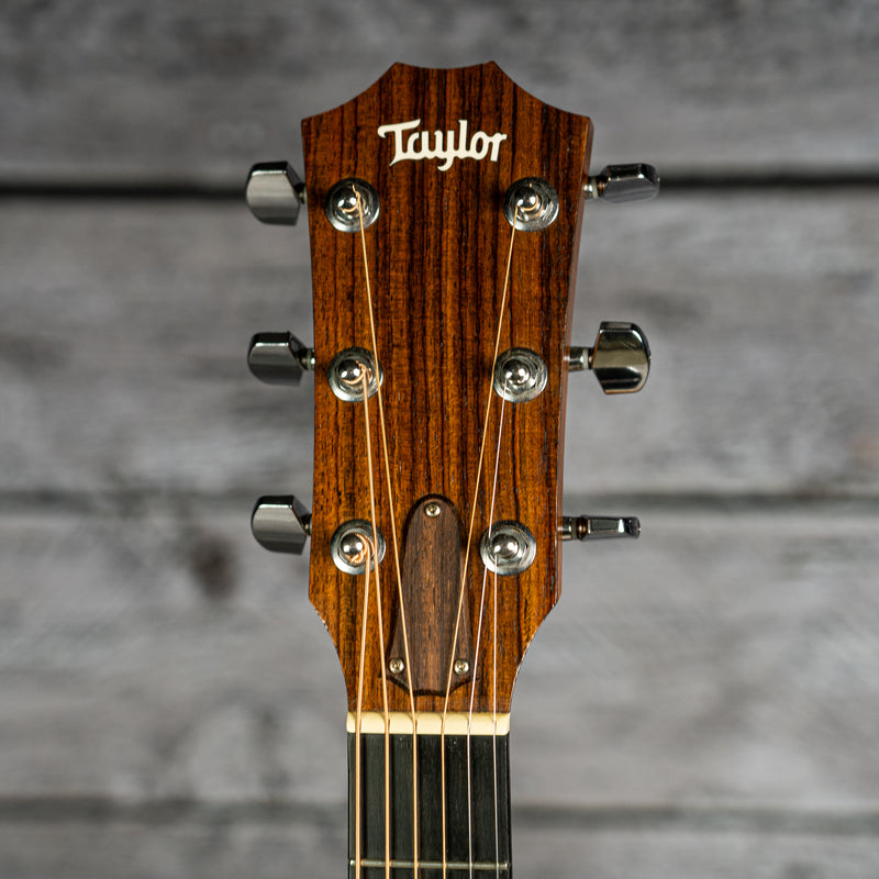 Taylor 214ce DLX