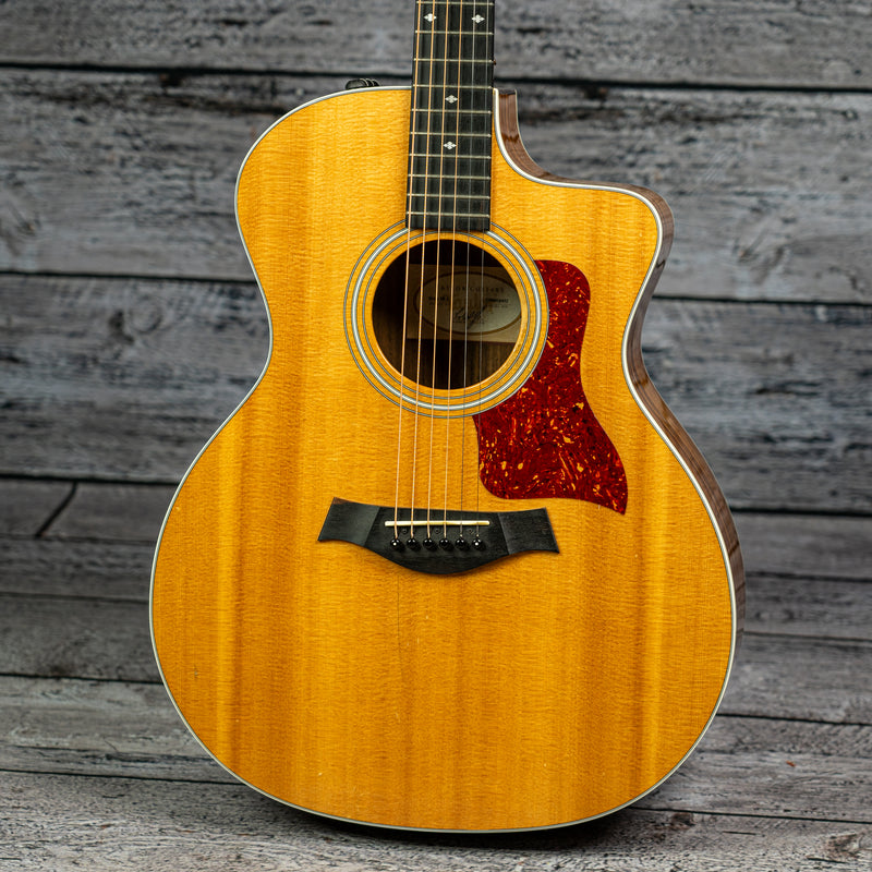 Taylor 214ce DLX