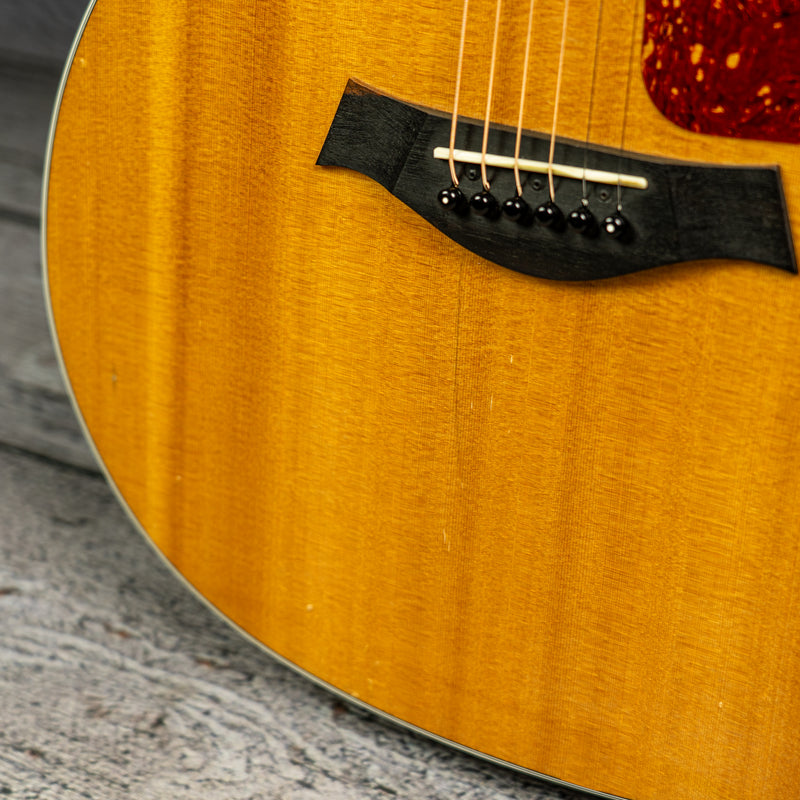 Taylor 214ce DLX