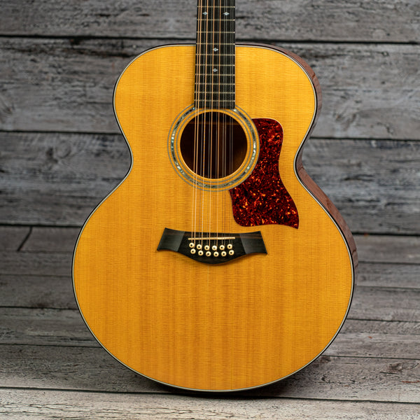 Taylor 555