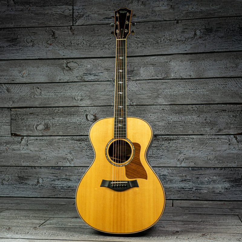 Taylor 812e