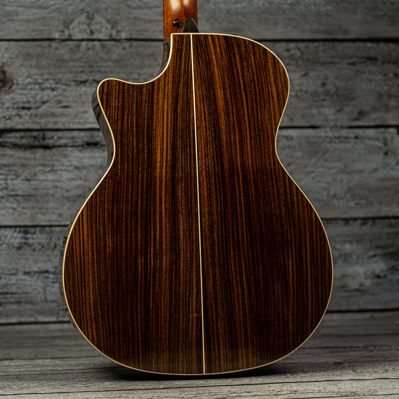 Taylor 814ce LTD