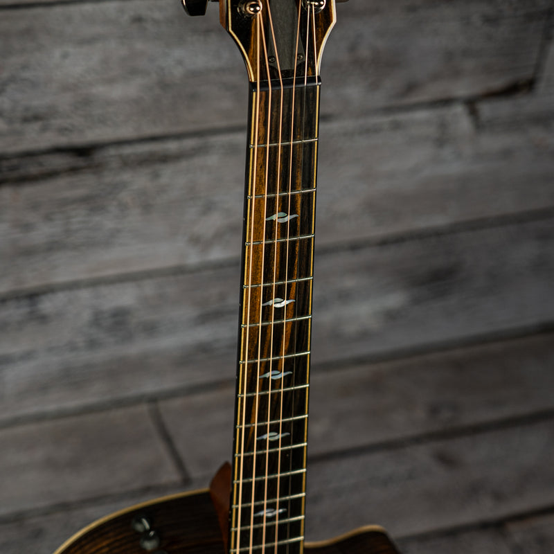 Taylor 814ce
