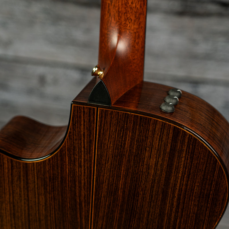 Taylor 914ce
