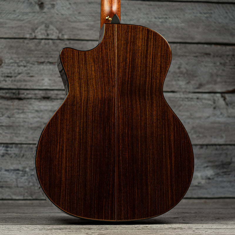 Taylor 914ce