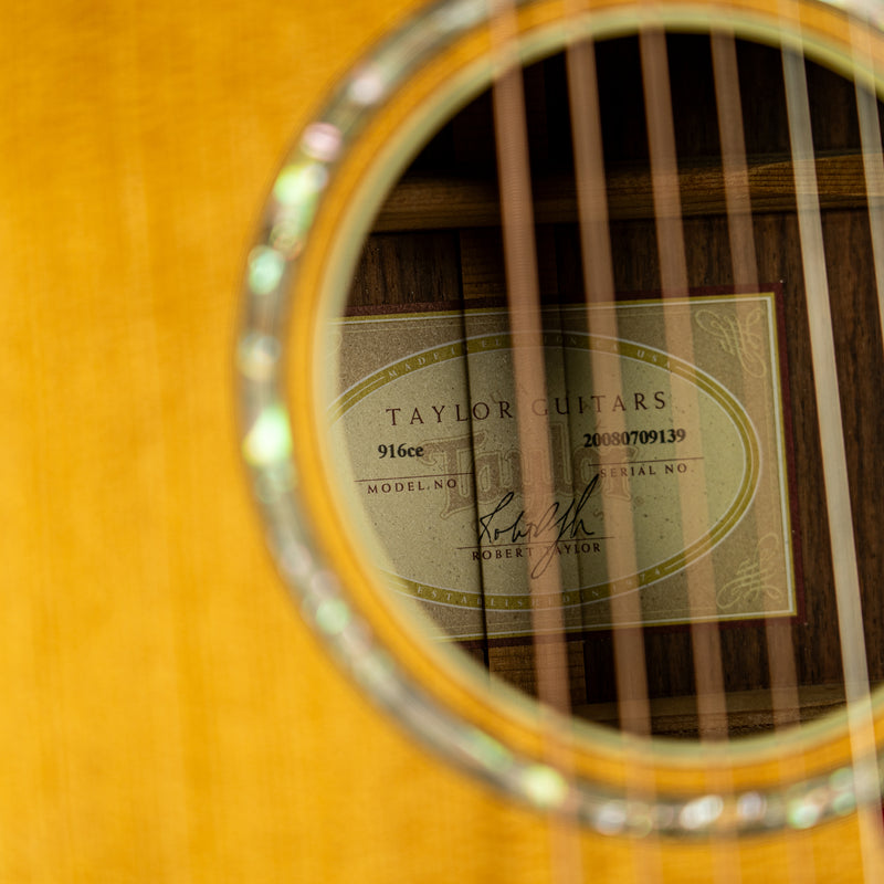 Taylor 916ce