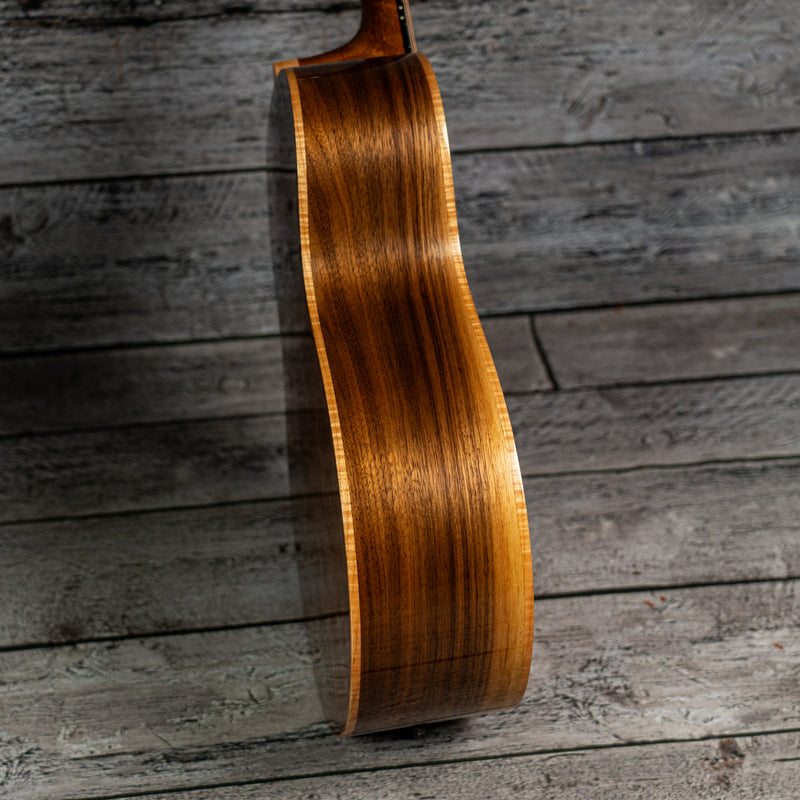 Vail Newport Redwood Top