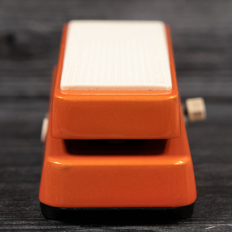 Black Cat Monster K-Fuzz Wah (Candy Orange Sparkle + White Creamsicle)