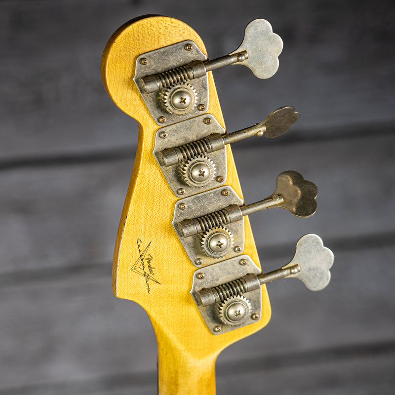 Fender '62 J Bass Relic - 3-Color Sunburst