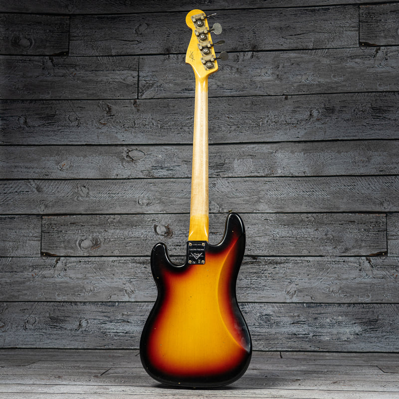Fender Custom Shop P/J Bass Journeyman Relic - 3-Color Sunburst