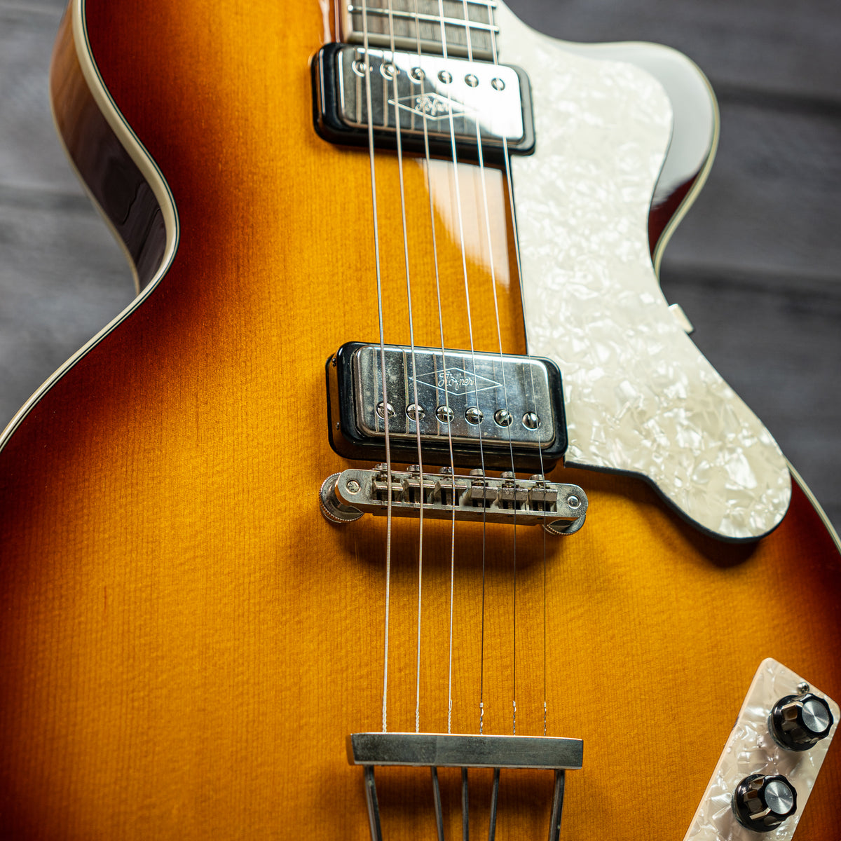 Hofner Contemporary Series Club CT (USED)