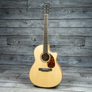 Larrivee LV-03 Mahogany w/ Stage Pro Element